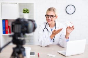 האם תחום הרפואה מחייב כיום שימוש בסרטוני תדמית?